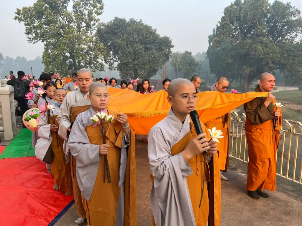 Tu tập và khoá lễ trì tụng